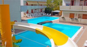 Appartamenti Holiday Club - Alba Adriatica (TE)